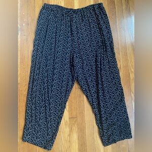 Comfy rayon black and white lightweight pants